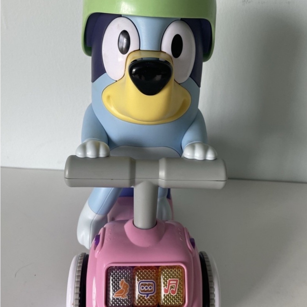 Vtech bluey scooter